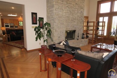 6213 SW South Pointe Dr, Auburn, KS 66402 - photo 7