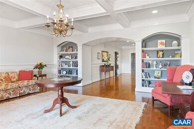 435 White Gables Ln unit 204, Charlottesville, VA 22903 - photo 3