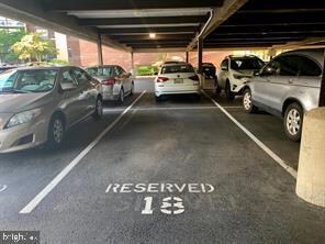 Chelsea Towers unit 210, Bethesda, MD 20817 - photo 6