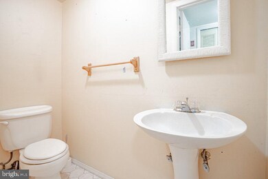 12 Farragut Ct, Willingboro, NJ 08046 - photo 6