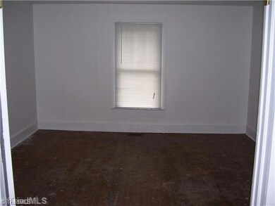 302 Uwharrie St, Asheboro, NC 27203 - photo 6