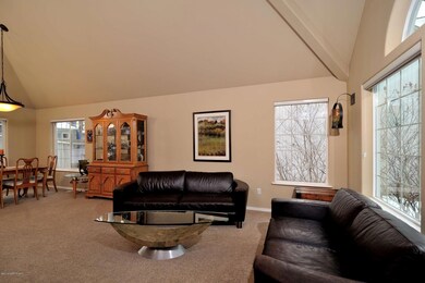 Formal Living Room w/Vaulted Ceilings