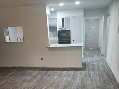 6927 Silver Star Dr, Houston, TX 77086 - photo 4