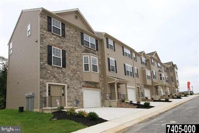 7 Jay Cir unit 904, Lemoyne, PA 17043 - photo 2