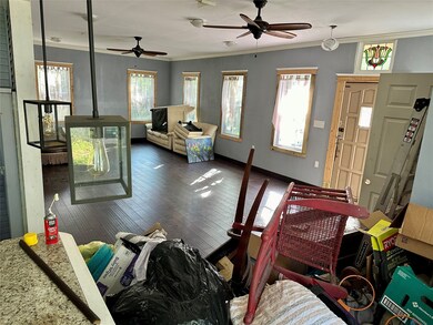 Extra Room