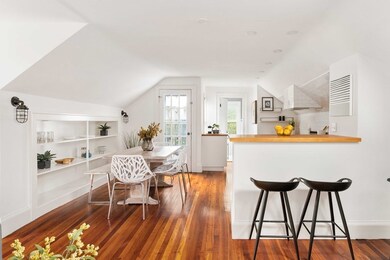 118 Pleasant St unit 3, Cambridge, MA 02139 - photo 2