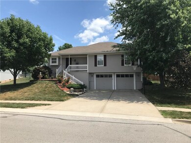 519 S Huntsman Blvd, Raymore, MO 64083 - photo 3