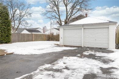26 Cottage St, Cranston, RI 02910 - photo 4