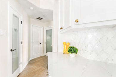 17730 Booners Cove Ct, Humble, TX 77346 - photo 7