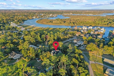 4510 Lininger Ln, Dickinson, TX 77539 - photo 4