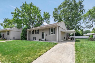 1-web-or-mls-301-triumph-way