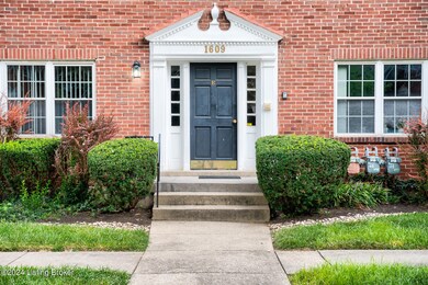 1609 Ellwood Ave unit E2, Louisville, KY 40204 - photo 2