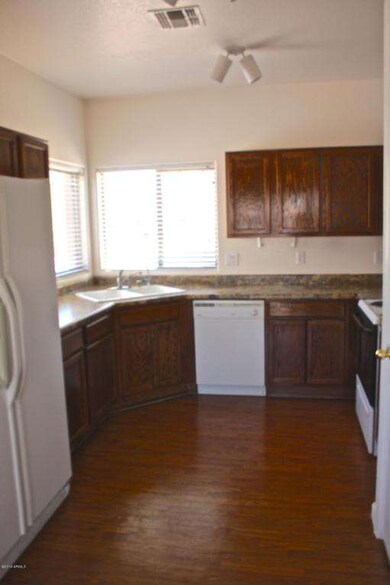 Kitchen - view 1