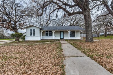 1501 N Main St, Weatherford, TX 76086 - photo 3