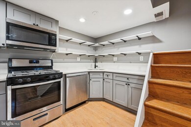 2034 Mount Vernon St unit 1F, Philadelphia, PA 19130 - photo 6