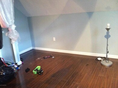 1246 Brian Ln, Effort, PA 18330 - photo 5