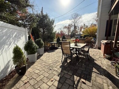 1114 Shadow Oaks Ln, Slatington, PA 18080 - photo 7