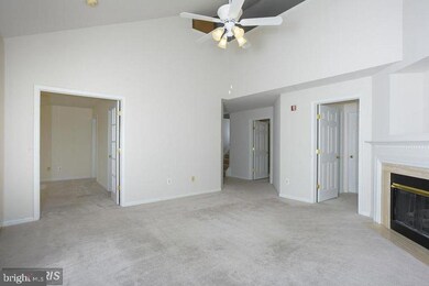 9060 Gracious End Ct unit 302, Columbia, MD 21046 - photo 3