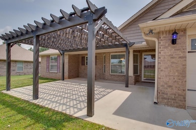 28226 Odie Scott Dr, Ardmore, AL 35739 - photo 2