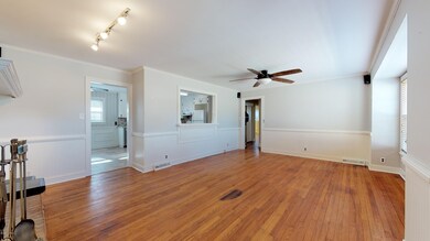 406 Cooper St, Winterville, NC 28590 - photo 4