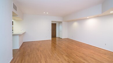 Nature Cove unit 308, Ann Arbor, MI 48104 - photo 7