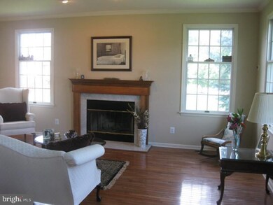 12 Hilltop Dr, Mount Laurel, NJ 08054 - photo 4