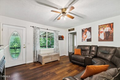 13-151-Horseshoe-Dr-Johnson-City-TN-3760
