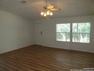 3641 Private Road 2412, Hondo, TX 78861 - photo 5