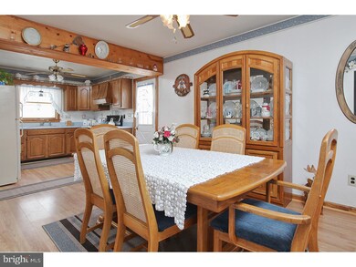 25 Mechanic St, Bridgeport, NJ 08014 - photo 4