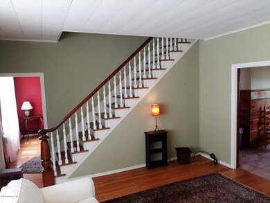chapellivingroom