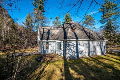43 Falcon Way, Hales Location, NH 03860 - photo 7