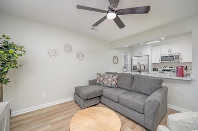 412 27th Ave N, Myrtle Beach, SC 29577 - photo 4