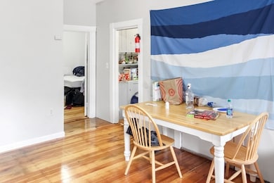 35 1/2 Essex St unit 1, Cambridge, MA 02139 - photo 2