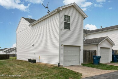 6913 Arbor Creek Dr, Louisville, KY 40228 - photo 2