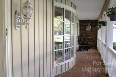 115 Brookmeade Dr, Statesville, NC 28625 - photo 3