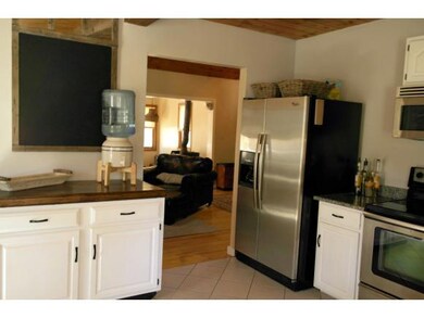 1113 Gorham Pond Rd, Dunbarton, NH 03046 - photo 4