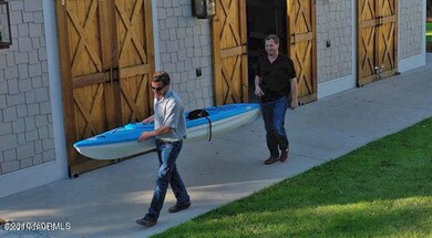 447 Freedom Park Rd, Beaufort, NC 28516 - photo 4