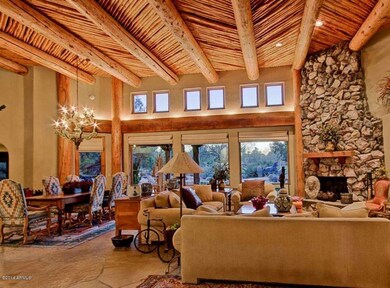 Family Room/FP