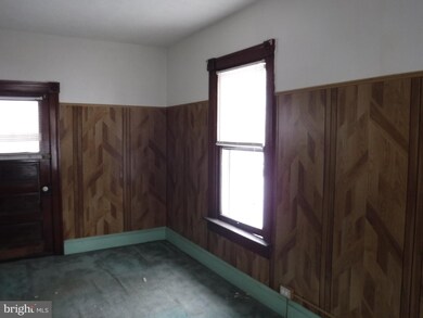 17723 Virginia Ave, Hagerstown, MD 21740 - photo 7