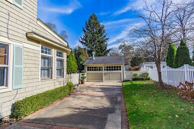 garage1 - Copy (2)