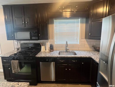 1032 Spalding Blvd, Davenport, IA 52804 - photo 5