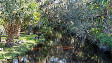 160 Plantation Dr, Titusville, FL 32780 - photo 4