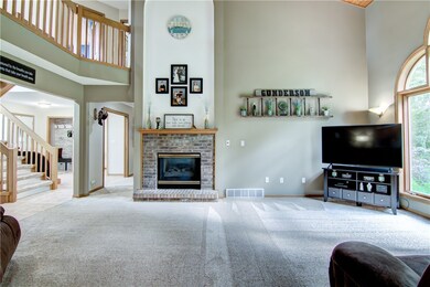 2903 Bobbie St, Eau Claire, WI 54703 - photo 4