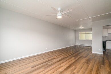 329 W Kimbell Ave unit 1, Elmhurst, IL 60126 - photo 6