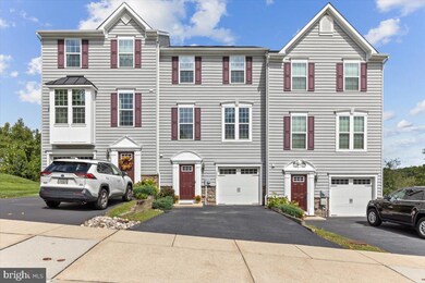 1821 Honeysuckle Ct, Downingtown, PA 19335 - photo 3