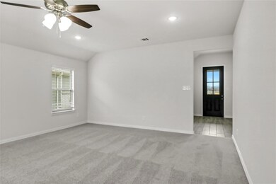 427 Rose Ave, Cleburne, TX 76033 - photo 3