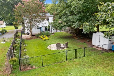 256 James Ln, Weems, VA 22576 - photo 2