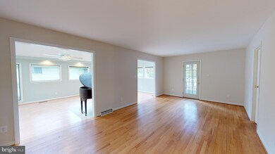 9629 Baltimore Ave, Laurel, MD 20723 - photo 7