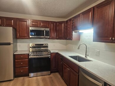 22 State St unit 4, Taunton, MA 02780 - photo 2