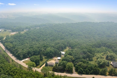 0 Olde Davenport Rd unit 147533, Dubuque, IA 52003 - photo 5